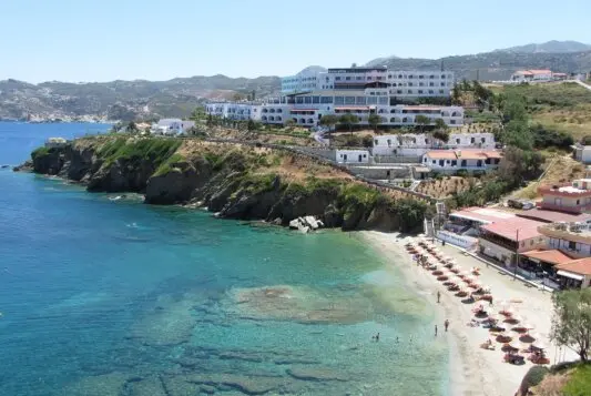 Entdecken Sie das Peninsula Resort auf Kreta, ein wahres Juwel der griechischen Gastfreundschaft.